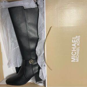 Michael Kors Carmen boot